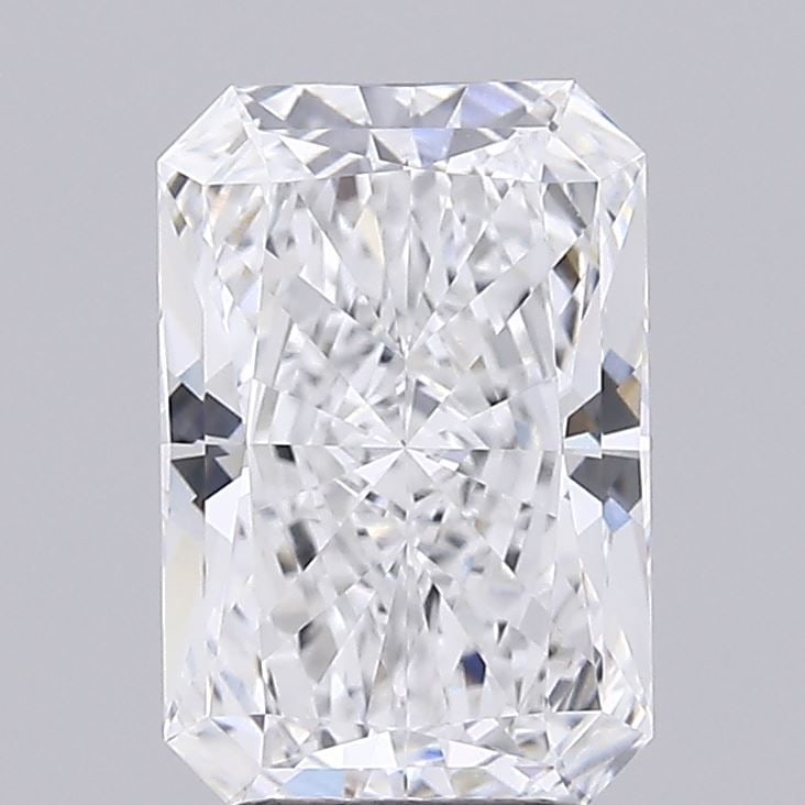 Loose Diamond - RADIANT 3.05ct D VVS2: Loose Diamond - RADIANT 3.05ct D VVS2 Source: This is a real non-mined Diamond that has been grown in a lab Shape: RADIANT Carats: 3.05 Color: D Clarity: VVS2 Certification: IGI Video: