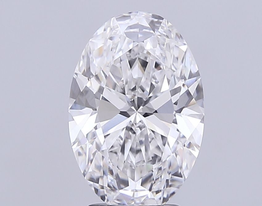 Loose Diamond - OVAL 3.82ct E VVS2: Loose Diamond - OVAL 3.82ct E VVS2 Source: This is a real non-mined Diamond that has been grown in a lab Shape: OVAL Carats: 3.82 Color: E Clarity: VVS2 Certification: GIA Additional images available 