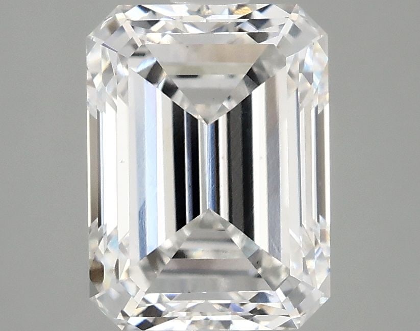 Loose Diamond - EMERALD 2.99ct E VS2: Loose Diamond - EMERALD 2.99ct E VS2 Source: This is a real non-mined Diamond that has been grown in a lab Shape: EMERALD Carats: 2.99 Color: E Clarity: VS2 Certification: IGI Video: