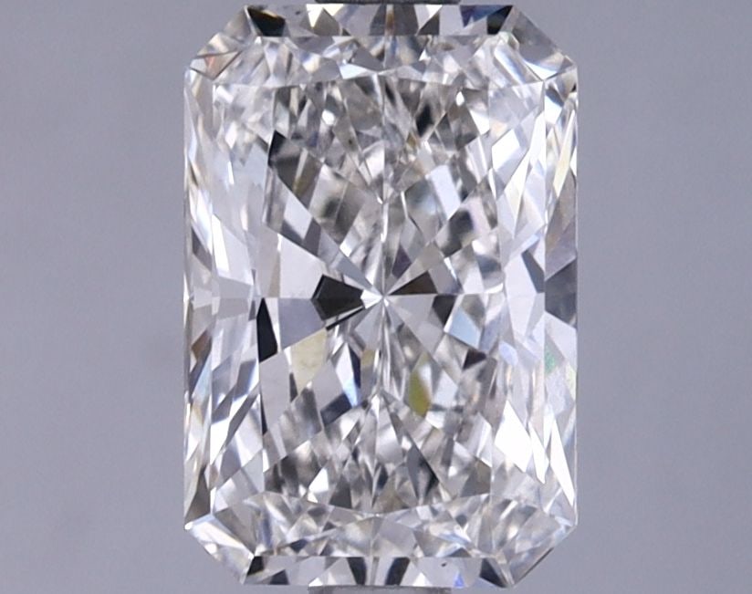 Loose Diamond - RADIANT 1.72ct G VS1: Loose Diamond - RADIANT 1.72ct G VS1 Source: This is a real non-mined Diamond that has been grown in a lab Shape: RADIANT Carats: 1.72 Color: G Clarity: VS1 Certification: IGI Video: