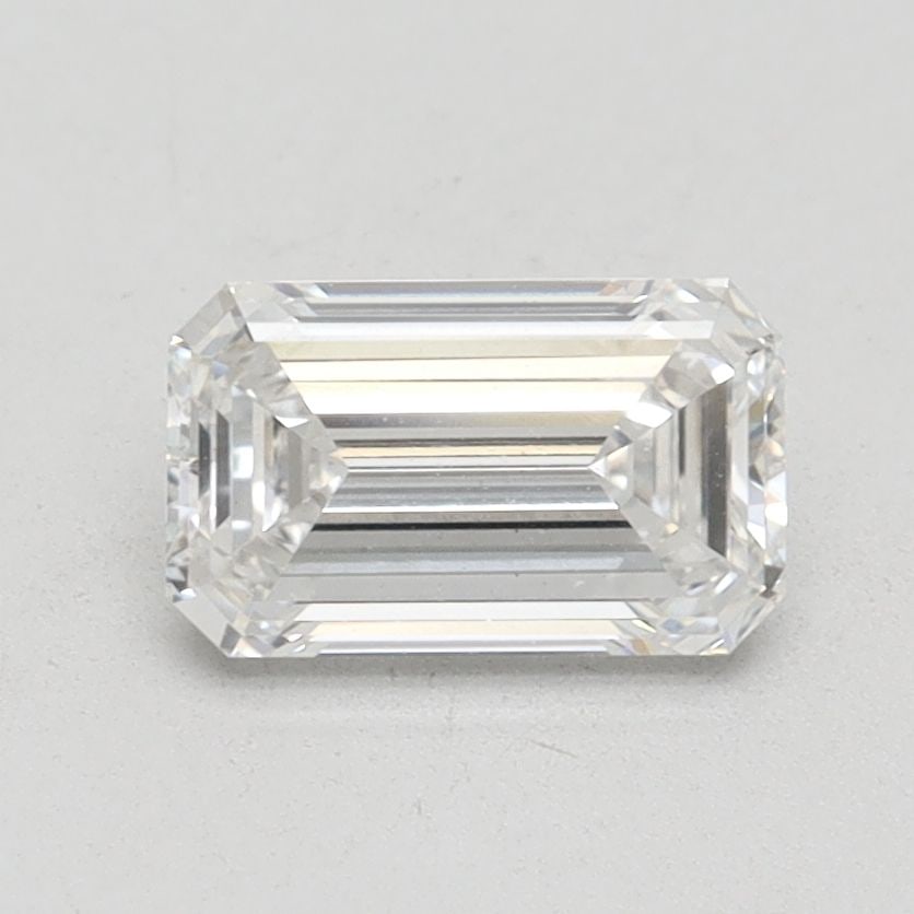 Loose Diamond - EMERALD 1.11ct F VS1: Loose Diamond - EMERALD 1.11ct F VS1 Source: This is a real non-mined Diamond that has been grown in a lab Shape: EMERALD Carats: 1.11 Color: F Clarity: VS1 Certification: IGI Video: