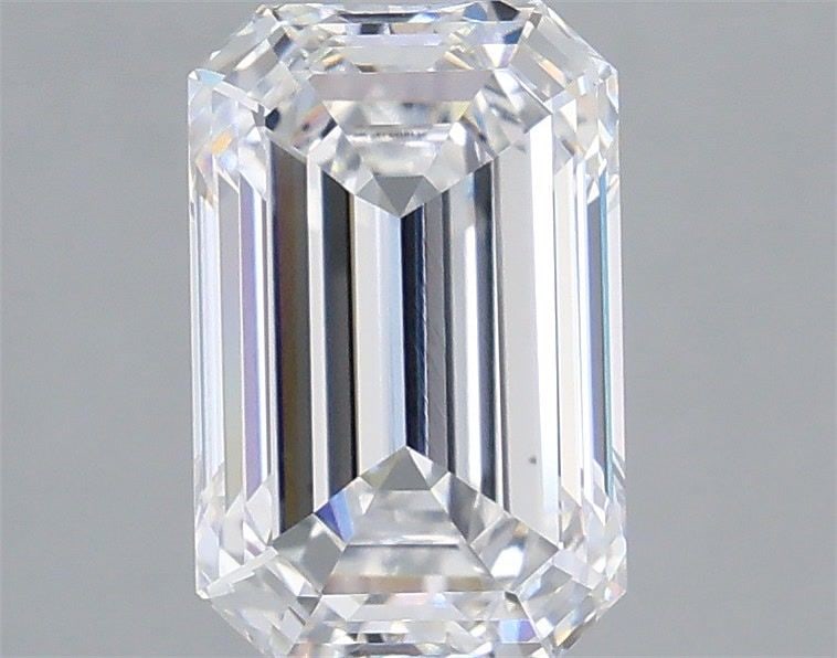 Loose Diamond - EMERALD 2.55ct D VVS2: Loose Diamond - EMERALD 2.55ct D VVS2 Source: This is a real non-mined Diamond that has been grown in a lab Shape: EMERALD Carats: 2.55 Color: D Clarity: VVS2 Certification: IGI Video: