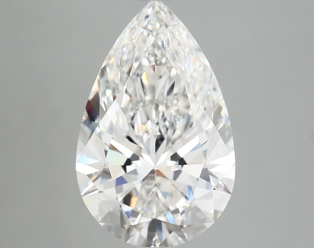 Loose Diamond - PEAR 5.01ct E VVS2: Loose Diamond - PEAR 5.01ct E VVS2 Source: This is a real non-mined Diamond that has been grown in a lab Shape: PEAR Carats: 5.01 Color: E Clarity: VVS2 Certification: IGI Video: