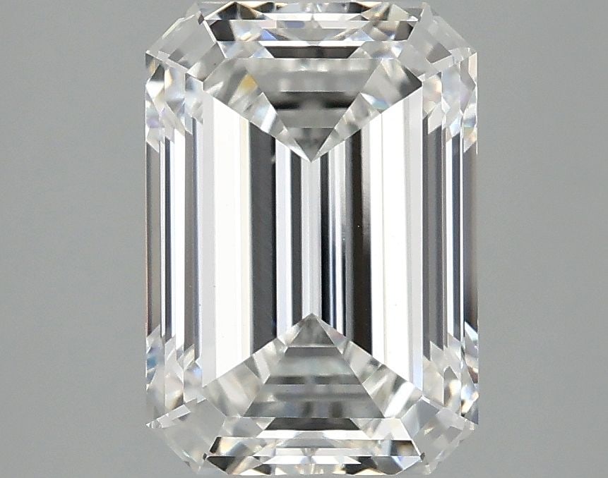 Loose Diamond - EMERALD 3.06ct F VS1: Loose Diamond - EMERALD 3.06ct F VS1 Source: This is a real non-mined Diamond that has been grown in a lab Shape: EMERALD Carats: 3.06 Color: F Clarity: VS1 Certification: IGI Video: