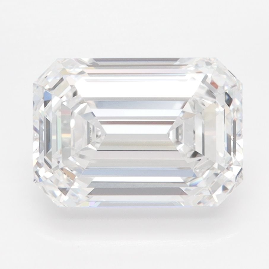 Loose Diamond - EMERALD 3.09ct D IF: Loose Diamond - EMERALD 3.09ct D IF Source: This is a real non-mined Diamond that has been grown in a lab Shape: EMERALD Carats: 3.09 Color: D Clarity: IF Certification: IGI Video: