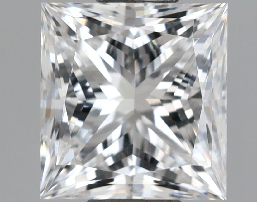 Loose Diamond - PRINCESS 1.04ct D VS1: Loose Diamond - PRINCESS 1.04ct D VS1 Source: This is a real non-mined Diamond that has been grown in a lab Shape: PRINCESS Carats: 1.04 Color: D Clarity: VS1 Certification: IGI Video:
