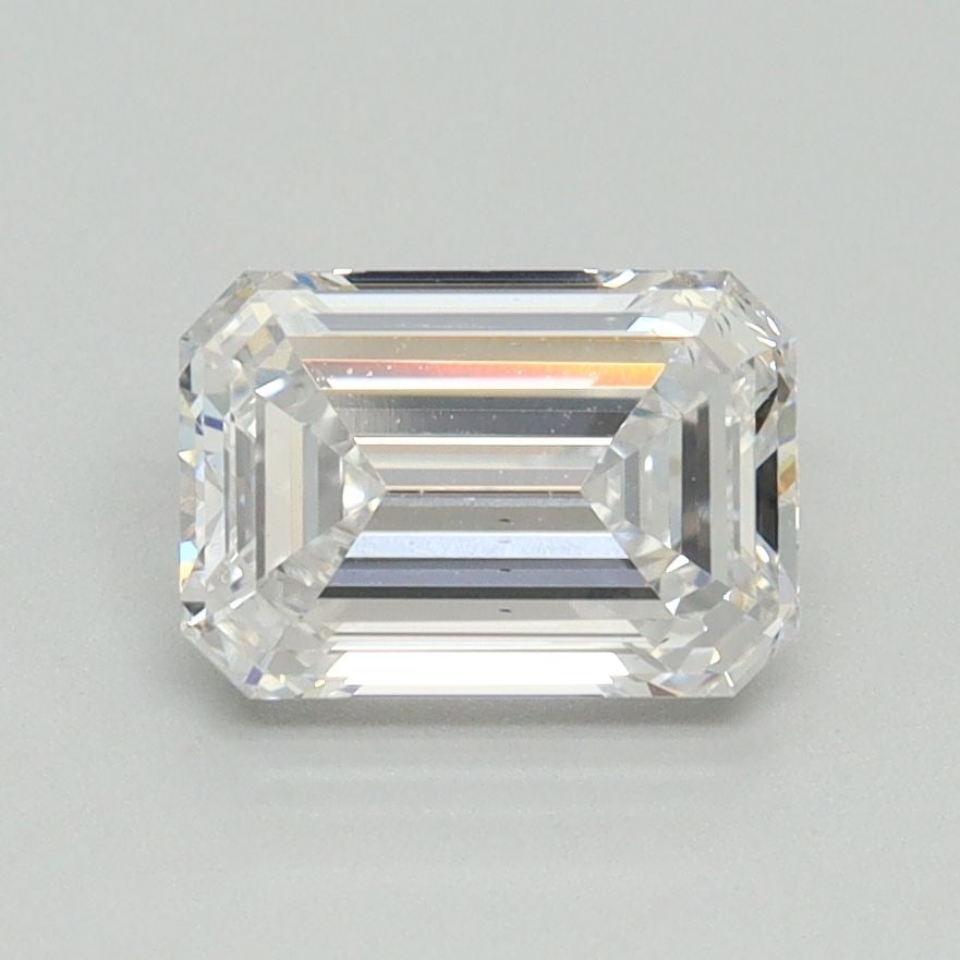 Loose Diamond - EMERALD 1.34ct E VS2: Loose Diamond - EMERALD 1.34ct E VS2 Source: This is a real non-mined Diamond that has been grown in a lab Shape: EMERALD Carats: 1.34 Color: E Clarity: VS2 Certification: NONE Video: