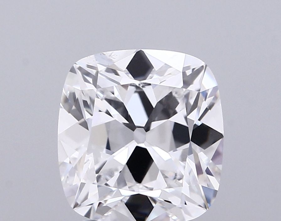 Loose Diamond - CUSHION BRILLIANT 3.06ct E VS1: Loose Diamond - CUSHION BRILLIANT 3.06ct E VS1 Source: This is a real non-mined Diamond that has been grown in a lab Shape: CUSHION BRILLIANT Carats: 3.06 Color: E Clarity: VS1 Certification: IGI Vide