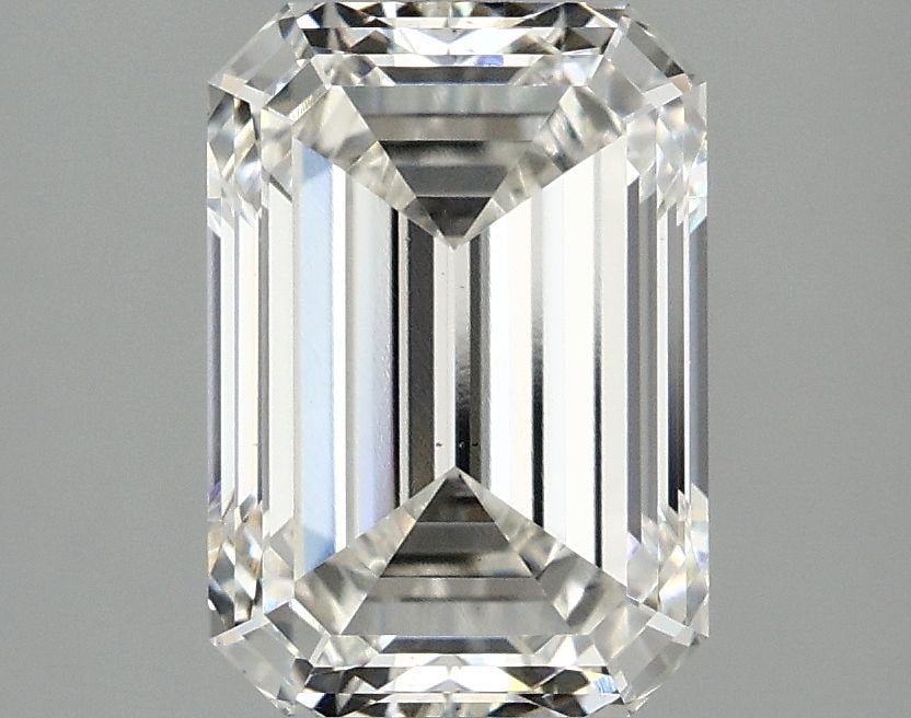 Loose Diamond - EMERALD 3.1ct F VS1: Loose Diamond - EMERALD 3.1ct F VS1 Source: This is a real non-mined Diamond that has been grown in a lab Shape: EMERALD Carats: 3.1 Color: F Clarity: VS1 Certification: IGI Additional images availabl