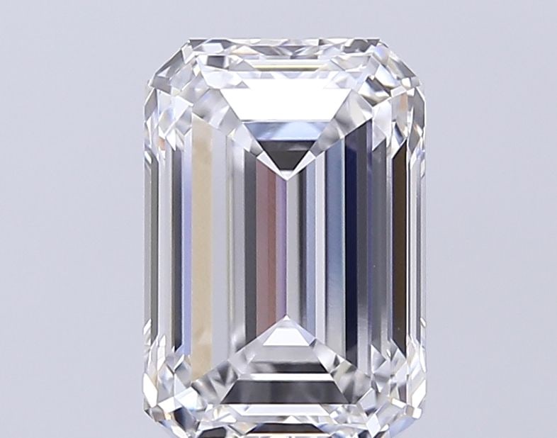 Loose Diamond - EMERALD 3.99ct E VS1: Loose Diamond - EMERALD 3.99ct E VS1 Source: This is a real non-mined Diamond that has been grown in a lab Shape: EMERALD Carats: 3.99 Color: E Clarity: VS1 Certification: GIA Video: