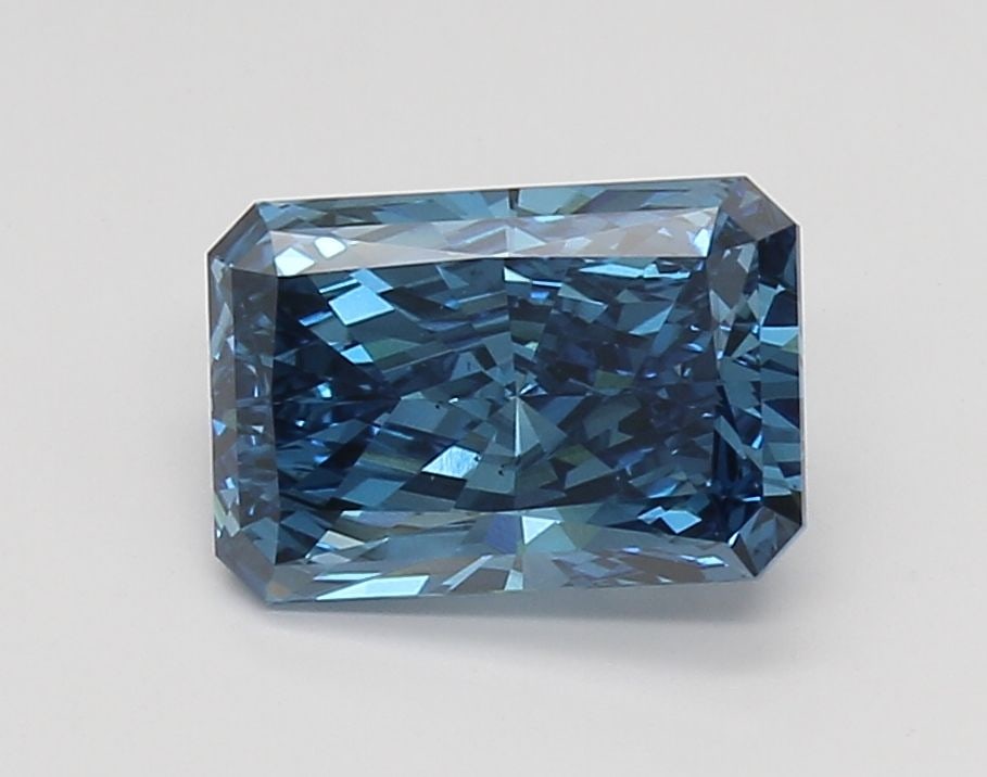 Loose Diamond - RADIANT 2.11ct Fancy Vivid Blue VS1: Loose Diamond - RADIANT 2.11ct Fancy Vivid Blue VS1 Source: This is a real non-mined Diamond that has been grown in a lab Shape: RADIANT Carats: 2.11 Color: Fancy Vivid Blue Certification: IGI Video:
