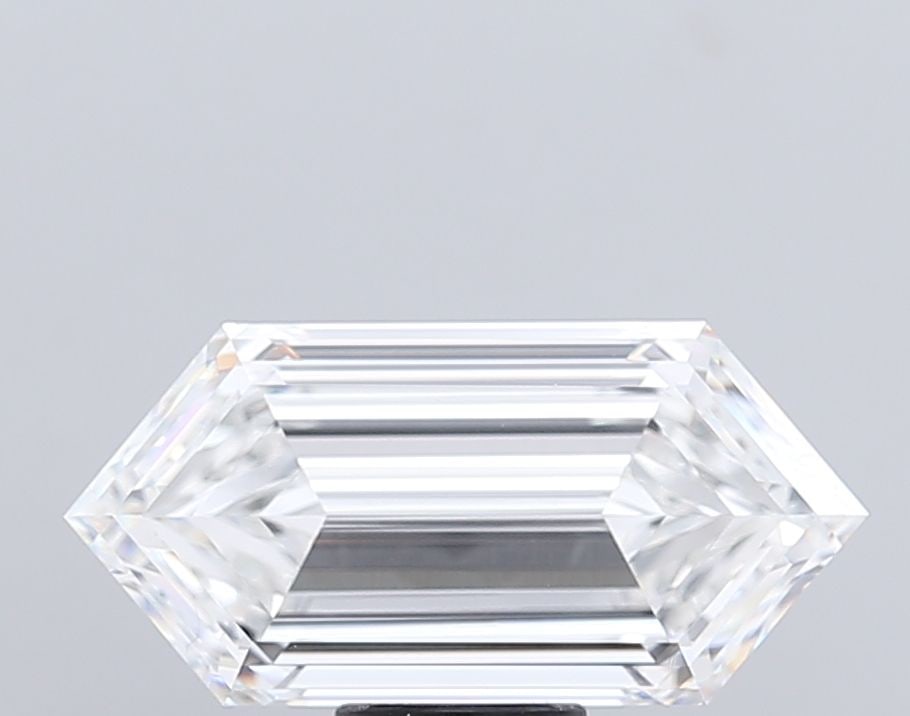 Loose Diamond - HEXAGONAL 8.77ct E VVS2: Loose Diamond - HEXAGONAL 8.77ct E VVS2 Source: This is a real non-mined Diamond that has been grown in a lab Shape: HEXAGONAL Carats: 8.77 Color: E Clarity: VVS2 Certification: IGI Video:
