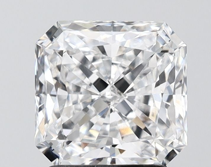 Loose Diamond - SQUARE RADIANT 2.2ct D VVS2: Loose Diamond - SQUARE RADIANT 2.2ct D VVS2 Source: This is a real non-mined Diamond that has been grown in a lab Shape: SQUARE RADIANT Carats: 2.2 Color: D Clarity: VVS2 Certification: IGI Video: