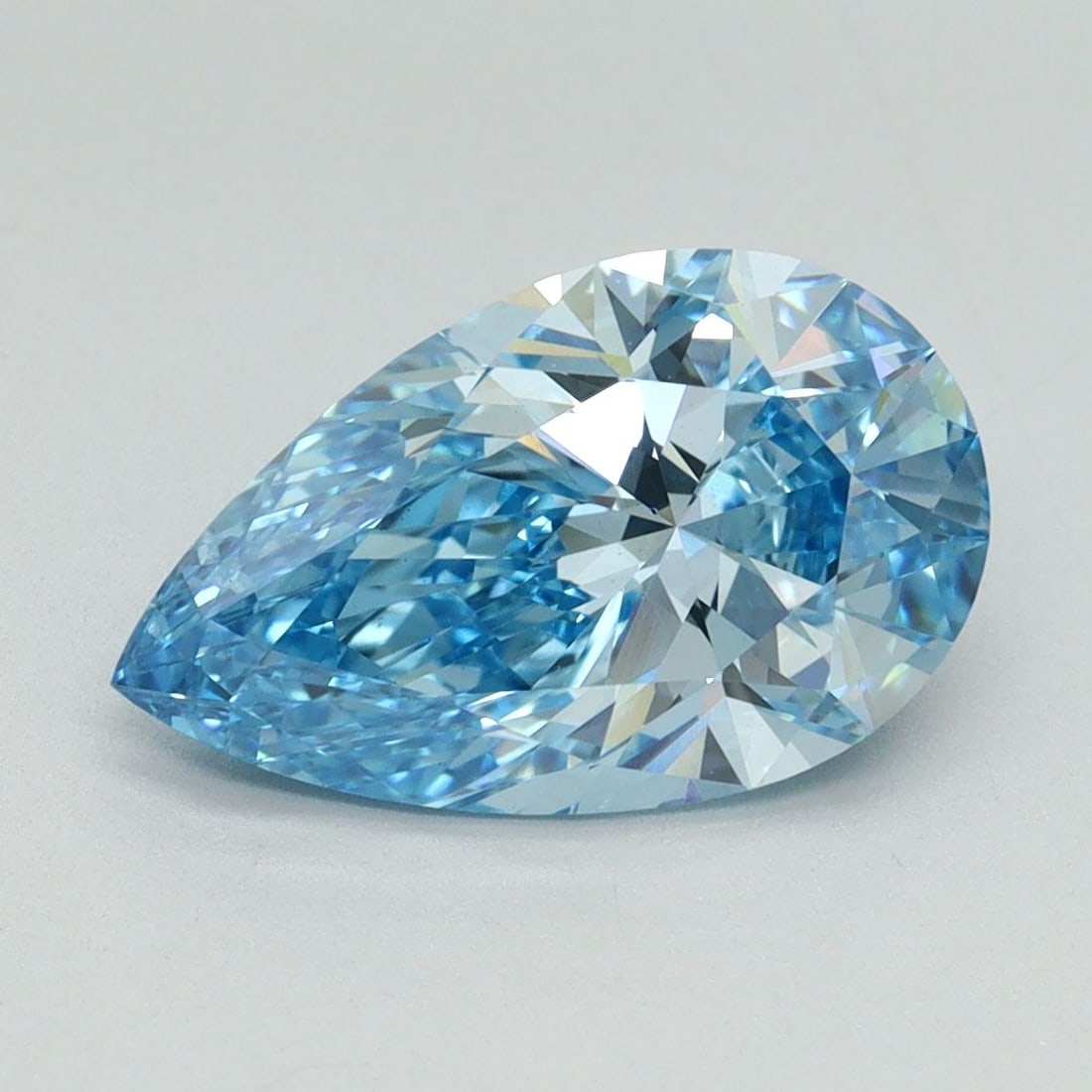 Loose Diamond - PEAR 2.51ct Fancy Vivid Blue VS1: Loose Diamond - PEAR 2.51ct Fancy Vivid Blue VS1 Source: This is a real non-mined Diamond that has been grown in a lab Shape: PEAR Carats: 2.51 Color: Fancy Vivid Blue Certification: IGI Video: