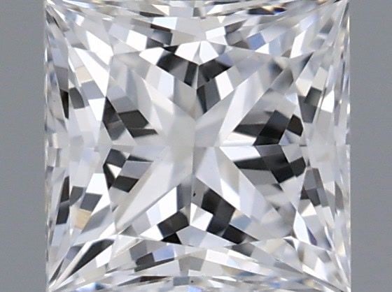 Loose Diamond - PRINCESS 0.32ct D VS1: Loose Diamond - PRINCESS 0.32ct D VS1 Source: This is a real non-mined Diamond that has been grown in a lab Shape: PRINCESS Carats: 0.32 Color: D Clarity: VS1 Certification: IGI Video: