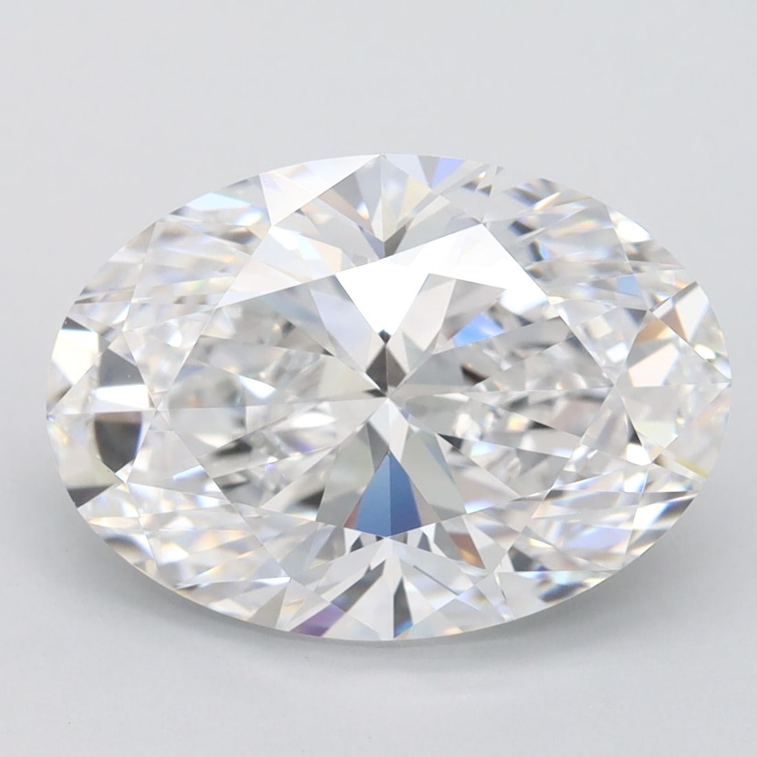 Loose Diamond - OVAL 4.0ct D IF: Loose Diamond - OVAL 4.0ct D IF Source: This is a real non-mined Diamond that has been grown in a lab Shape: OVAL Carats: 4.0 Color: D Clarity: IF Certification: IGI Video: