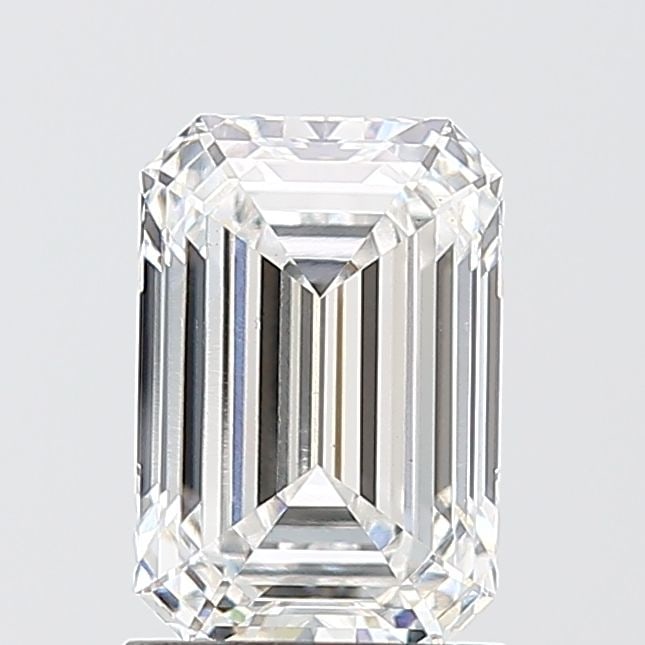 Loose Diamond - EMERALD 1.57ct E VS1: Loose Diamond - EMERALD 1.57ct E VS1 Source: This is a real non-mined Diamond that has been grown in a lab Shape: EMERALD Carats: 1.57 Color: E Clarity: VS1 Certification: IGI Video: