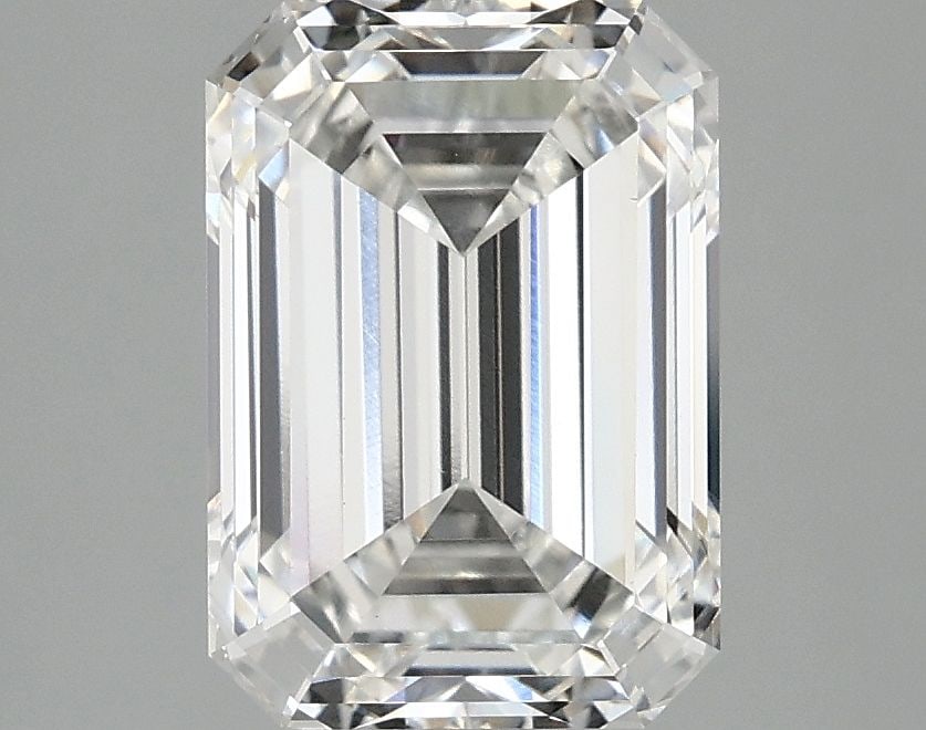 Loose Diamond - EMERALD 3.06ct F VS1: Loose Diamond - EMERALD 3.06ct F VS1 Source: This is a real non-mined Diamond that has been grown in a lab Shape: EMERALD Carats: 3.06 Color: F Clarity: VS1 Certification: IGI Video: