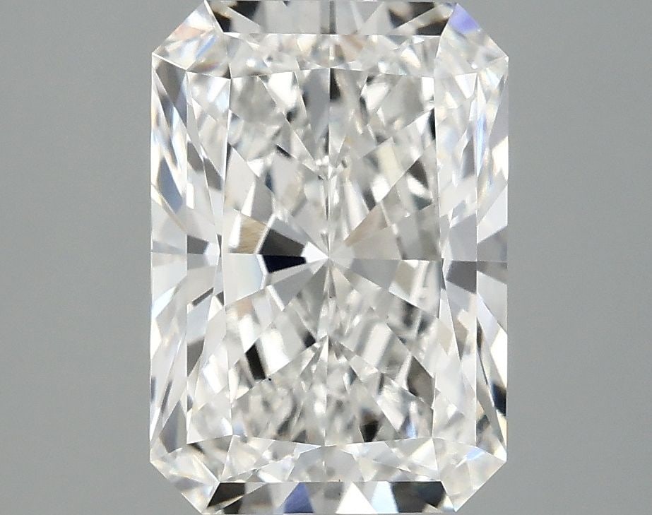 Loose Diamond - RADIANT 3.11ct F VS1: Loose Diamond - RADIANT 3.11ct F VS1 Source: This is a real non-mined Diamond that has been grown in a lab Shape: RADIANT Carats: 3.11 Color: F Clarity: VS1 Certification: IGI Video: