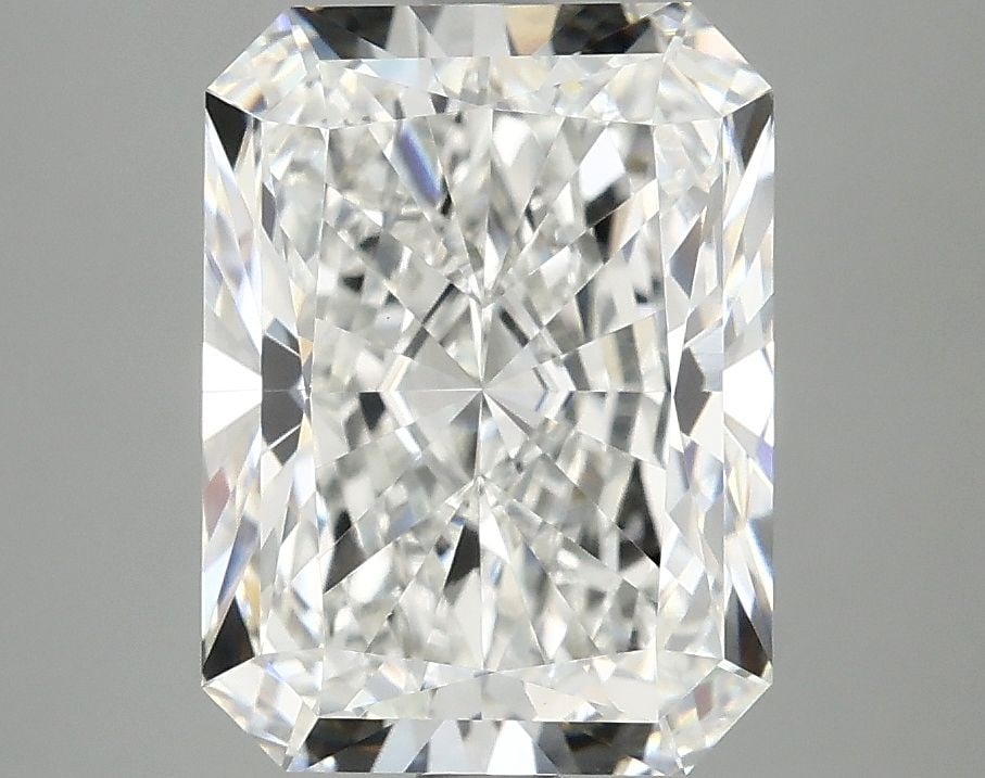 Loose Diamond - RADIANT 3.91ct F VVS2: Loose Diamond - RADIANT 3.91ct F VVS2 Source: This is a real non-mined Diamond that has been grown in a lab Shape: RADIANT Carats: 3.91 Color: F Clarity: VVS2 Certification: IGI Video: