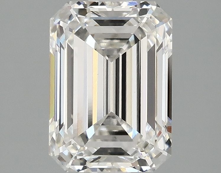Loose Diamond - EMERALD 2.08ct F VVS2: Loose Diamond - EMERALD 2.08ct F VVS2 Source: This is a real non-mined Diamond that has been grown in a lab Shape: EMERALD Carats: 2.08 Color: F Clarity: VVS2 Certification: IGI Video:
