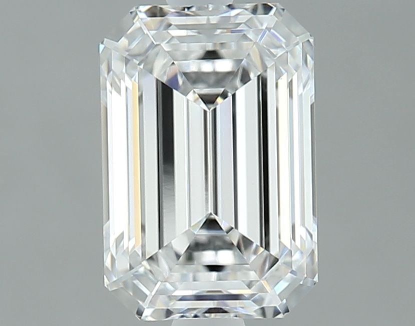 Loose Diamond - EMERALD 1.56ct D VVS1: Loose Diamond - EMERALD 1.56ct D VVS1 Source: This is a real non-mined Diamond that has been grown in a lab Shape: EMERALD Carats: 1.56 Color: D Clarity: VVS1 Certification: IGI Video: