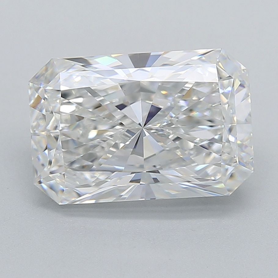 Loose Diamond - RADIANT 3.56ct E VVS2: Loose Diamond - RADIANT 3.56ct E VVS2 Source: This is a real non-mined Diamond that has been grown in a lab Shape: RADIANT Carats: 3.56 Color: E Clarity: VVS2 Certification: IGI Video: