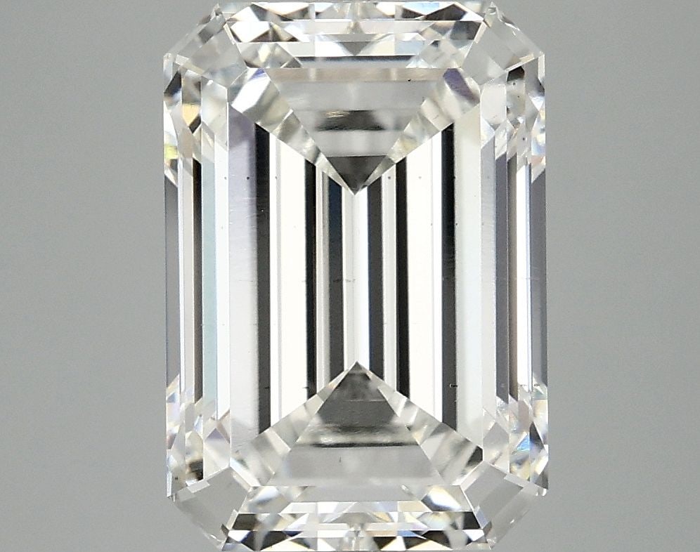 Loose Diamond - EMERALD 5.05ct G VS2: Loose Diamond - EMERALD 5.05ct G VS2 Source: This is a real non-mined Diamond that has been grown in a lab Shape: EMERALD Carats: 5.05 Color: G Clarity: VS2 Certification: IGI Video: