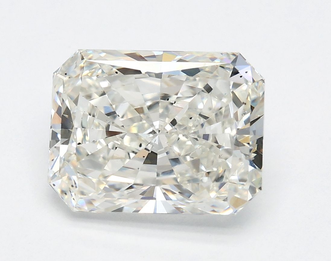 Loose Diamond - RADIANT 2.66ct G SI1: Loose Diamond - RADIANT 2.66ct G SI1 Source: This is a real non-mined Diamond that has been grown in a lab Shape: RADIANT Carats: 2.66 Color: G Clarity: SI1 Certification: IGI Video: