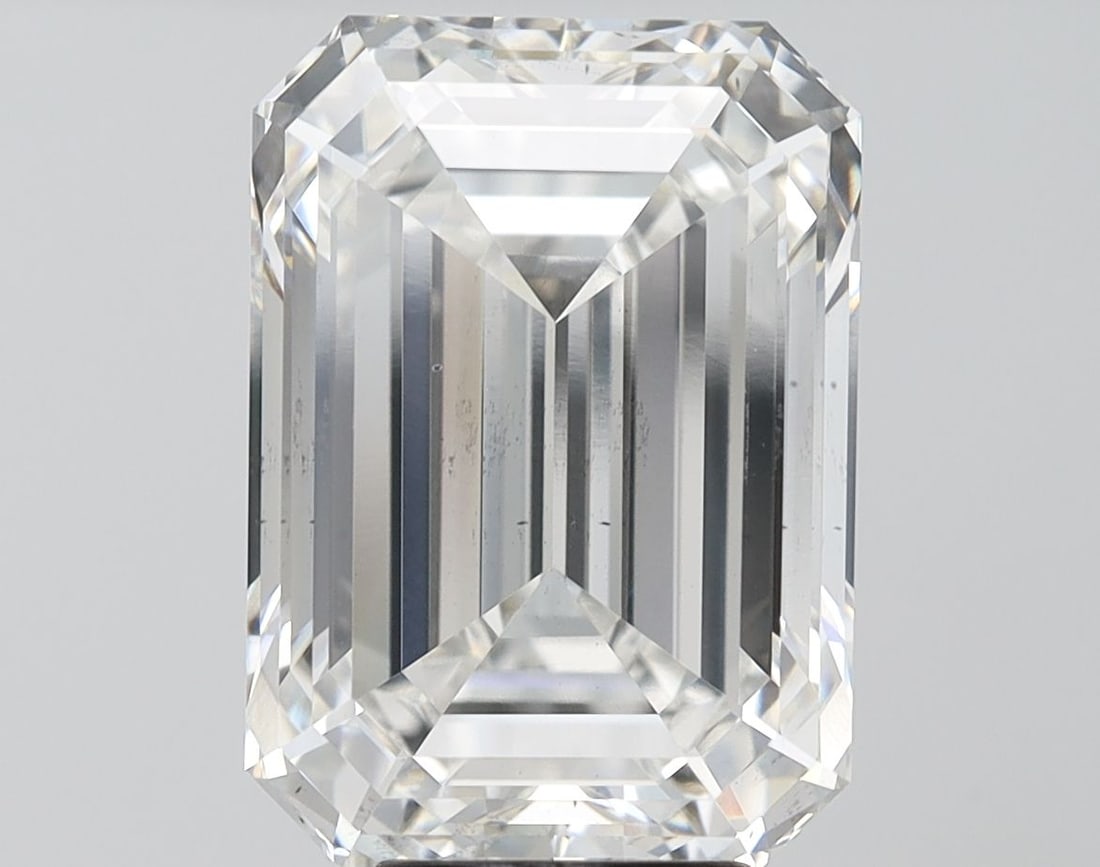 Loose Diamond - EMERALD 7.74ct G VS2: Loose Diamond - EMERALD 7.74ct G VS2 Source: This is a real non-mined Diamond that has been grown in a lab Shape: EMERALD Carats: 7.74 Color: G Clarity: VS2 Certification: IGI Video: