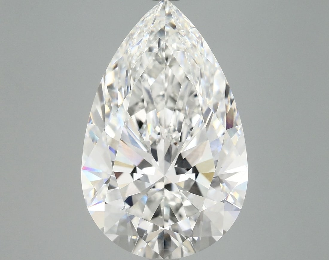 Loose Diamond - PEAR 7.28ct F VVS2: Loose Diamond - PEAR 7.28ct F VVS2 Source: This is a real non-mined Diamond that has been grown in a lab Shape: PEAR Carats: 7.28 Color: F Clarity: VVS2 Certification: IGI Video: