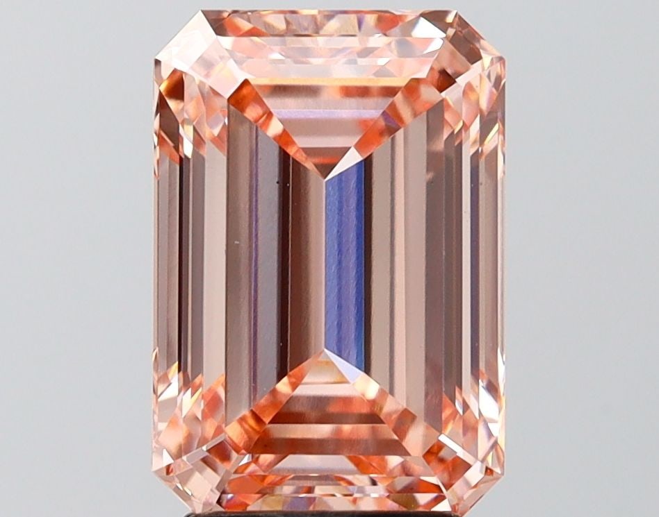 Loose Diamond - EMERALD 4.05ct Fancy Vivid Pink VS1: Loose Diamond - EMERALD 4.05ct Fancy Vivid Pink VS1 Source: This is a real non-mined Diamond that has been grown in a lab Shape: EMERALD Carats: 4.05 Color: Fancy Vivid Pink Certification: IGI Video: