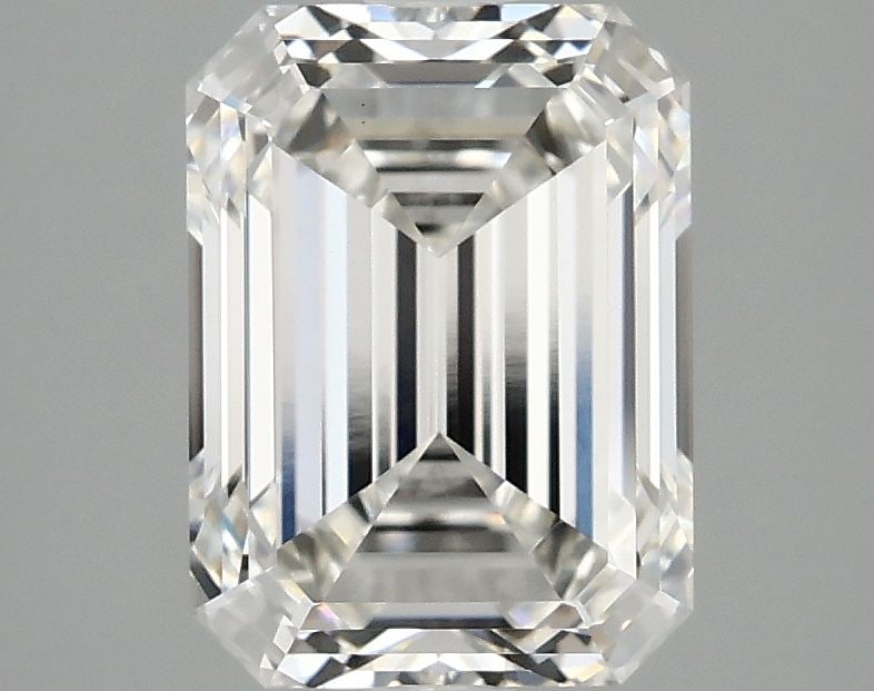Loose Diamond - EMERALD 2.59ct G VS1: Loose Diamond - EMERALD 2.59ct G VS1 Source: This is a real non-mined Diamond that has been grown in a lab Shape: EMERALD Carats: 2.59 Color: G Clarity: VS1 Certification: IGI Video: