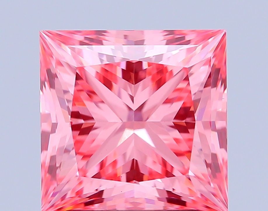 Loose Diamond - PRINCESS 3.24ct Fancy Vivid Pink VVS2: Loose Diamond - PRINCESS 3.24ct Fancy Vivid Pink VVS2 Source: This is a real non-mined Diamond that has been grown in a lab Shape: PRINCESS Carats: 3.24 Color: Fancy Vivid Pink Certification: IGI Vide