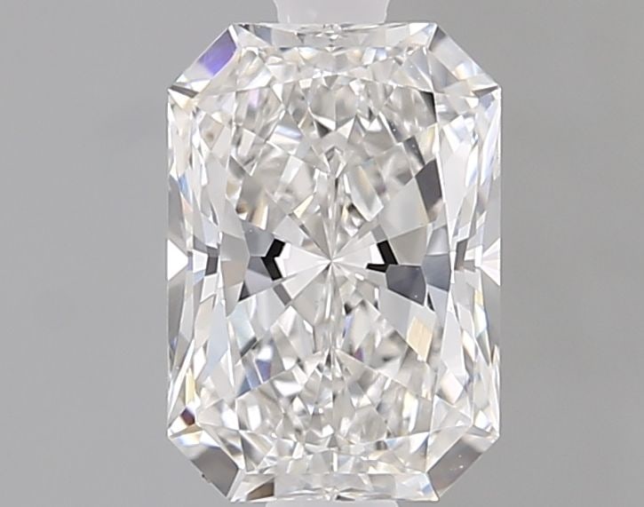 Loose Diamond - RADIANT 1.08ct E VVS2: Loose Diamond - RADIANT 1.08ct E VVS2 Source: This is a real non-mined Diamond that has been grown in a lab Shape: RADIANT Carats: 1.08 Color: E Clarity: VVS2 Certification: IGI Video: