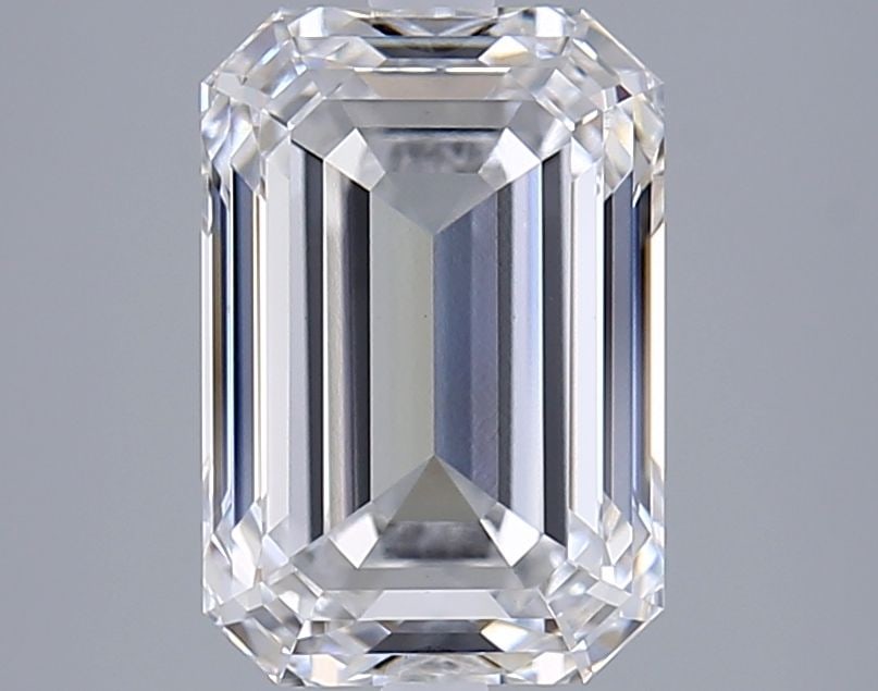 Loose Diamond - EMERALD 3.55ct D VVS2: Loose Diamond - EMERALD 3.55ct D VVS2 Source: This is a real non-mined Diamond that has been grown in a lab Shape: EMERALD Carats: 3.55 Color: D Clarity: VVS2 Certification: IGI Video: