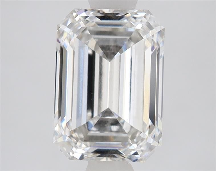 Loose Diamond - EMERALD 2.21ct G VS1: Loose Diamond - EMERALD 2.21ct G VS1 Source: This is a real non-mined Diamond that has been grown in a lab Shape: EMERALD Carats: 2.21 Color: G Clarity: VS1 Certification: IGI Video: