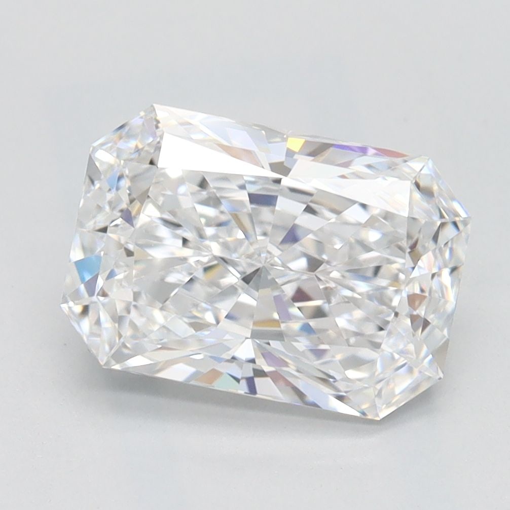 Loose Diamond - RADIANT 2.05ct D VVS1: Loose Diamond - RADIANT 2.05ct D VVS1 Source: This is a real non-mined Diamond that has been grown in a lab Shape: RADIANT Carats: 2.05 Color: D Clarity: VVS1 Certification: IGI Video: