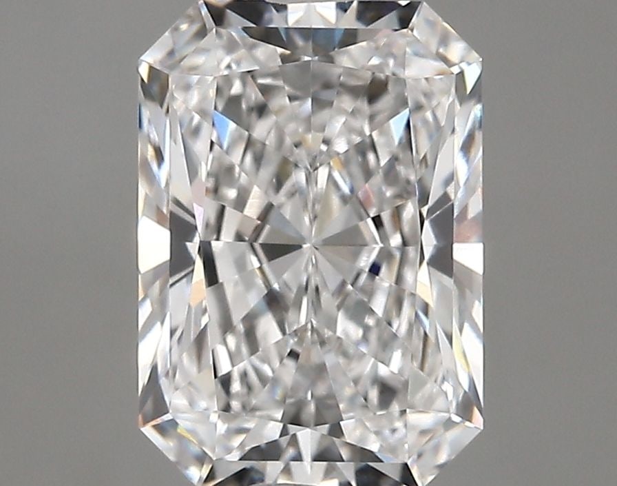 Loose Diamond - RADIANT 2.95ct D VVS2: Loose Diamond - RADIANT 2.95ct D VVS2 Source: This is a real non-mined Diamond that has been grown in a lab Shape: RADIANT Carats: 2.95 Color: D Clarity: VVS2 Certification: IGI Video: