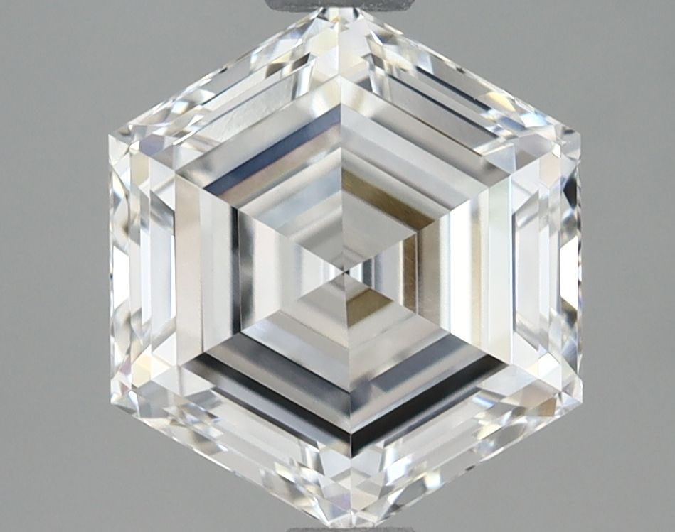 Loose Diamond - HEXAGONAL 2.07ct F VVS2: Loose Diamond - HEXAGONAL 2.07ct F VVS2 Source: This is a real non-mined Diamond that has been grown in a lab Shape: HEXAGONAL Carats: 2.07 Color: F Clarity: VVS2 Certification: IGI Video: