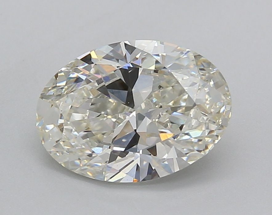 Loose Diamond - OVAL 1.99ct G VS1: Loose Diamond - OVAL 1.99ct G VS1 Source: This is a real non-mined Diamond that has been grown in a lab Shape: OVAL Carats: 1.99 Color: G Clarity: VS1 Certification: NONE Additional images available u