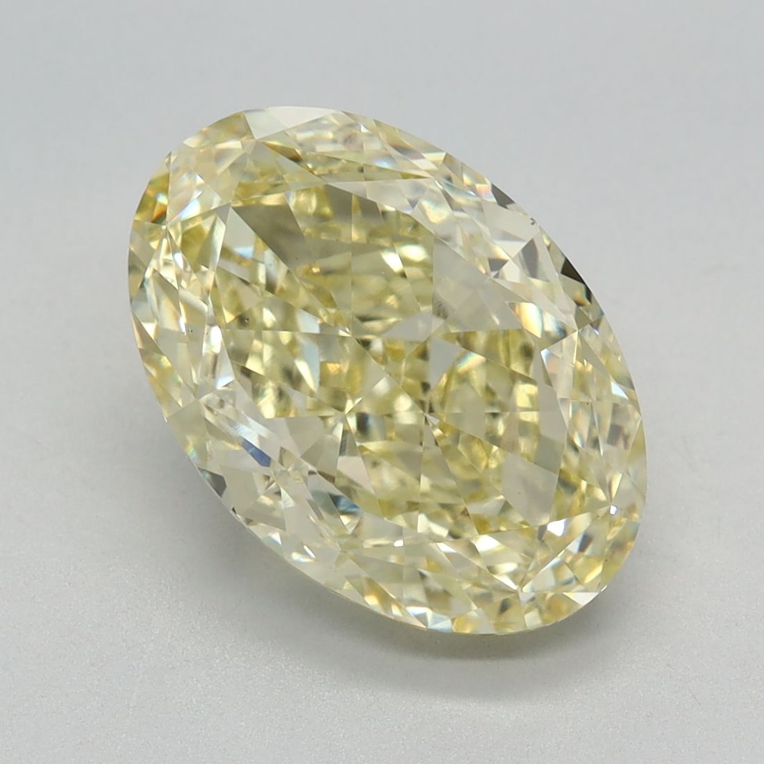 Loose Diamond - OVAL 4.04ct Fancy Intense Yellow VS1: Loose Diamond - OVAL 4.04ct Fancy Intense Yellow VS1 Source: This is a real non-mined Diamond that has been grown in a lab Shape: OVAL Carats: 4.04 Color: Fancy Intense Yellow Certification: IGI Video