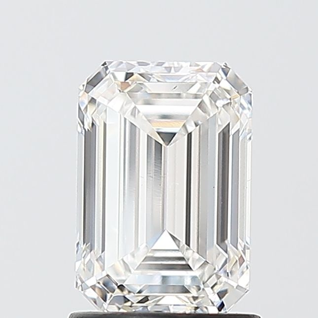 Loose Diamond - EMERALD 1.58ct F VS1: Loose Diamond - EMERALD 1.58ct F VS1 Source: This is a real non-mined Diamond that has been grown in a lab Shape: EMERALD Carats: 1.58 Color: F Clarity: VS1 Certification: IGI Video: