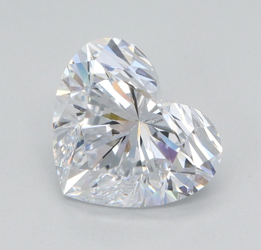 Loose Diamond - HEART 1.52ct E VS1: Loose Diamond - HEART 1.52ct E VS1 Source: This is a real non-mined Diamond that has been grown in a lab Shape: HEART Carats: 1.52 Color: E Clarity: VS1 Certification: IGI Video: