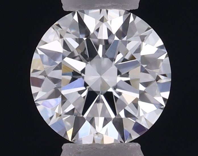 Ideal Loose Diamond - ROUND 0.27ct D VVS2: Ideal Loose Diamond - ROUND 0.27ct D VVS2 Source: This is a real non-mined Diamond that has been grown in a lab Shape: ROUND Carats: 0.27 Color: D Clarity: VVS2 Certification: IGI Video: