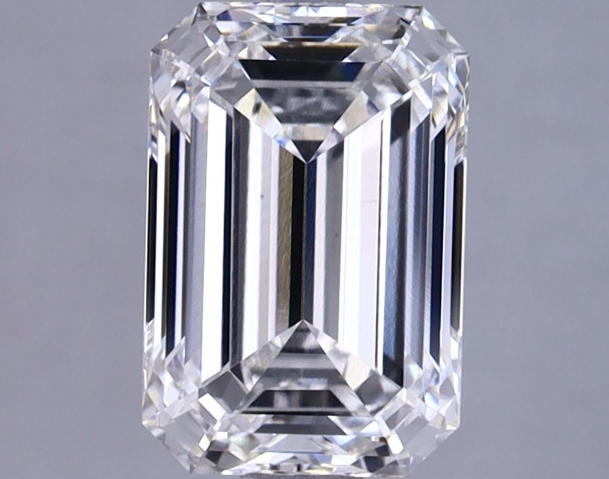Loose Diamond - EMERALD 2.4ct F VS2 (1 of 1)