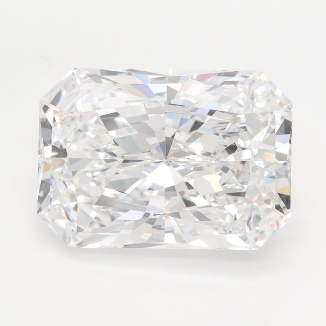 Loose Diamond - RADIANT 5.06ct D VVS1: Loose Diamond - RADIANT 5.06ct D VVS1 Source: This is a real non-mined Diamond that has been grown in a lab Shape: RADIANT Carats: 5.06 Color: D Clarity: VVS1 Certification: GIA Video: