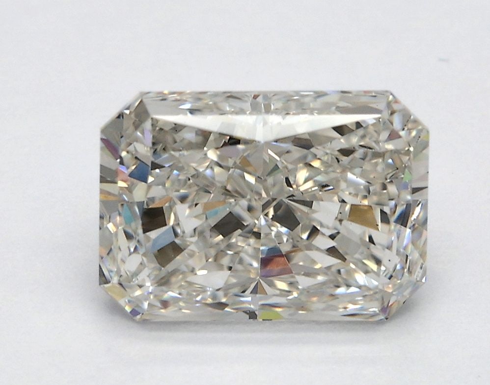 Loose Diamond - RADIANT 2.06ct H VS1: Loose Diamond - RADIANT 2.06ct H VS1 Source: This is a real non-mined Diamond that has been grown in a lab Shape: RADIANT Carats: 2.06 Color: H Clarity: VS1 Certification: IGI Video: Video Link