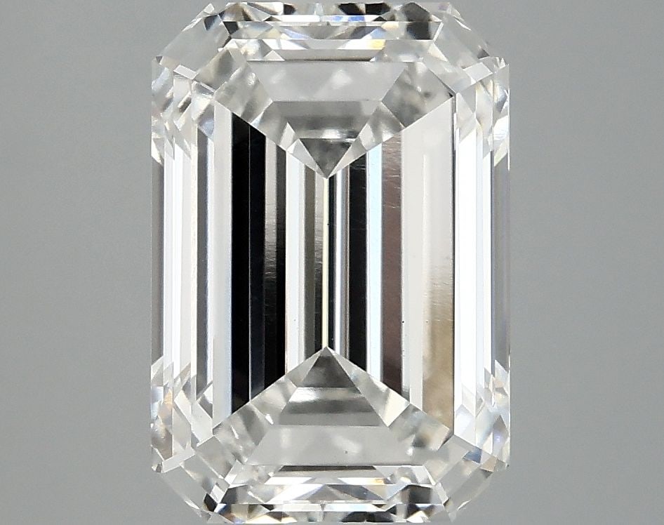 Loose Diamond - EMERALD 3.51ct F VS1: Loose Diamond - EMERALD 3.51ct F VS1 Source: This is a real non-mined Diamond that has been grown in a lab Shape: EMERALD Carats: 3.51 Color: F Clarity: VS1 Certification: IGI Video: