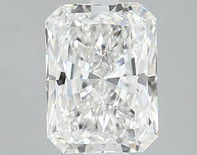 Loose Diamond - RADIANT 1.82ct G VS1: Loose Diamond - RADIANT 1.82ct G VS1 Source: This is a real non-mined Diamond that has been grown in a lab Shape: RADIANT Carats: 1.82 Color: G Clarity: VS1 Certification: IGI Video: